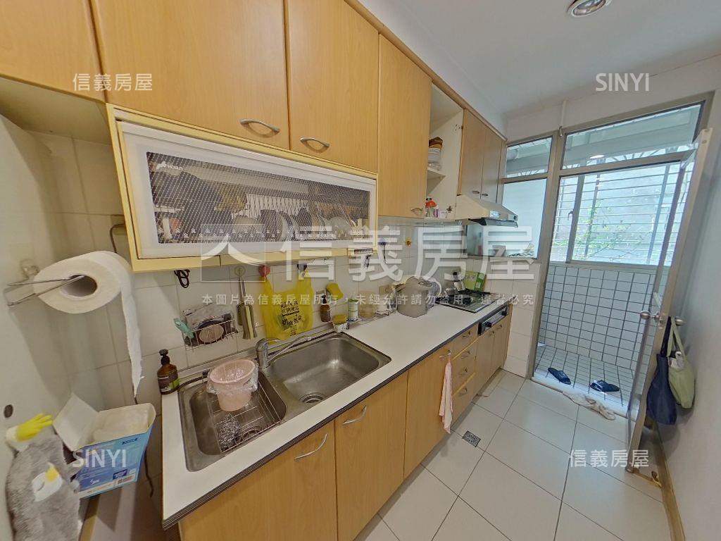 專任－介壽林蔭面公園好宅房屋室內格局與周邊環境