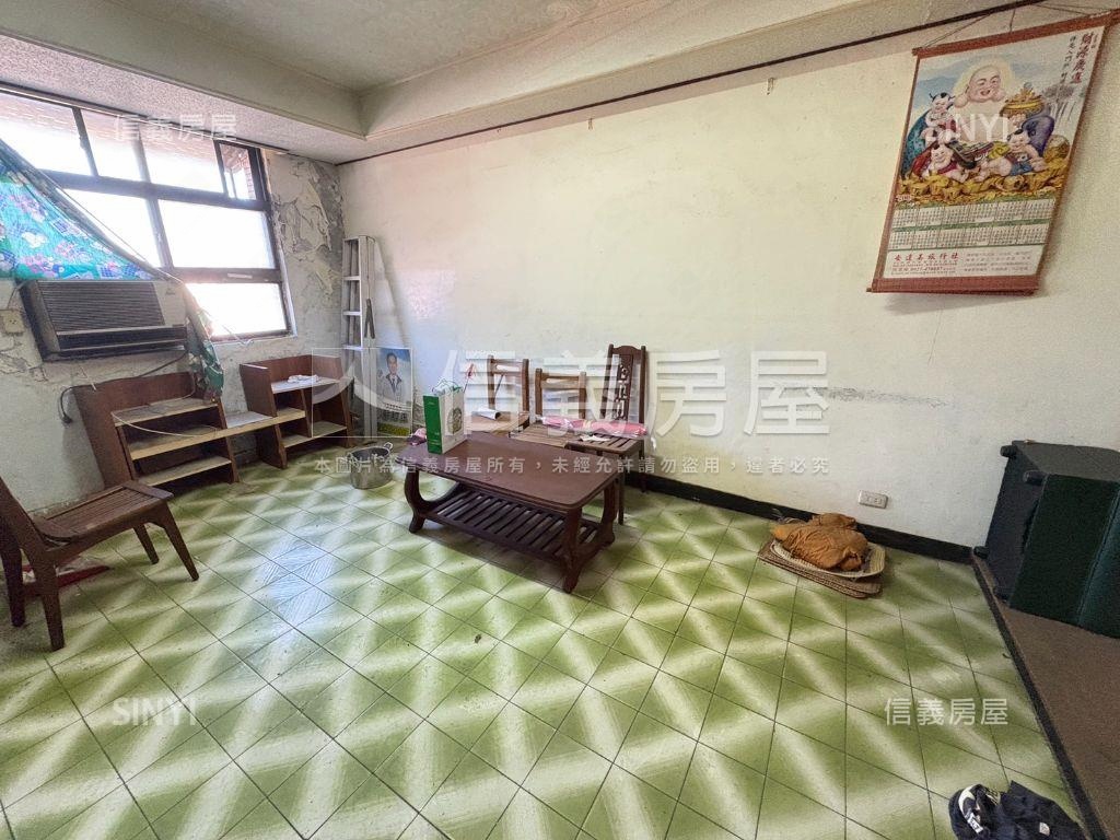 專任景觀幸福２＋１房屋室內格局與周邊環境