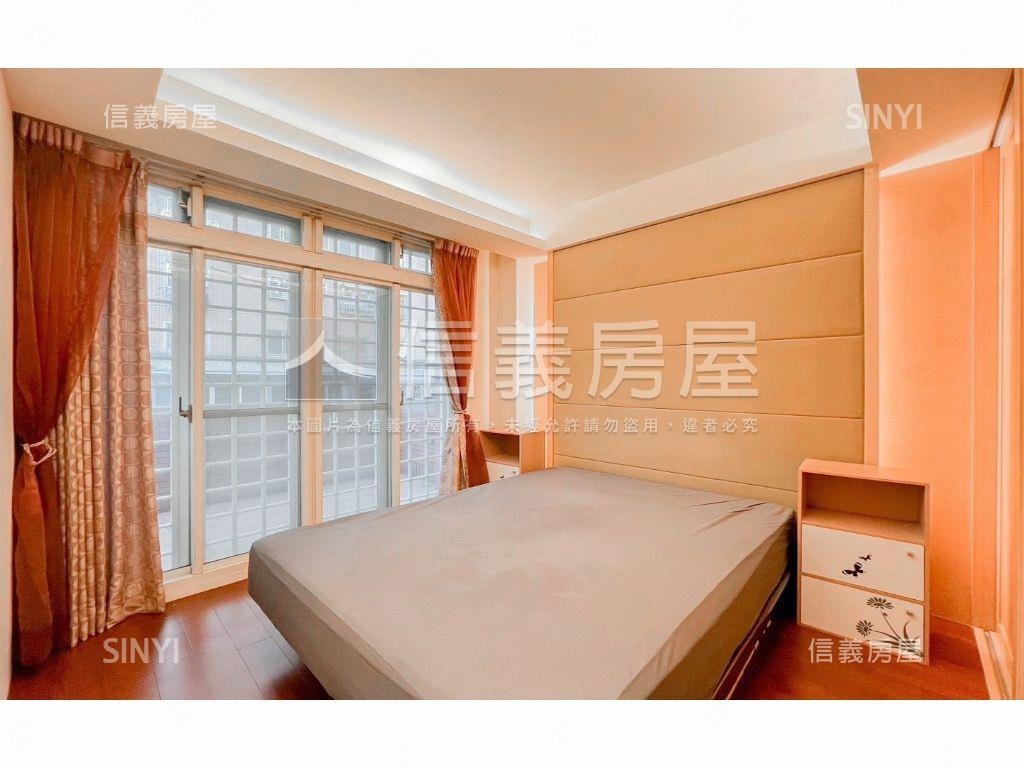 上安學區裝潢美別墅房屋室內格局與周邊環境