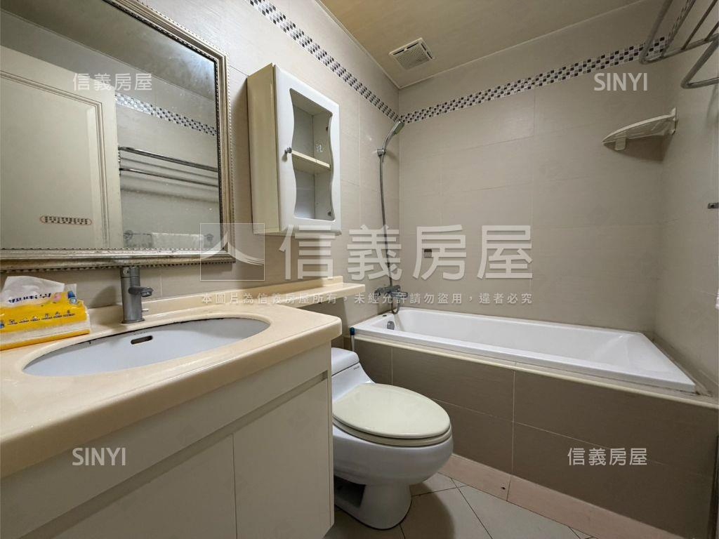 宜誠四季三房車位房屋室內格局與周邊環境