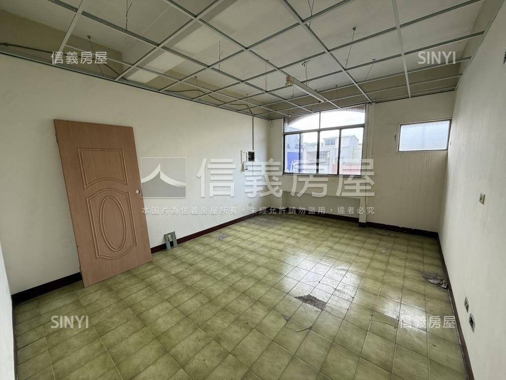 大昌正路透天金店面房屋室內格局與周邊環境