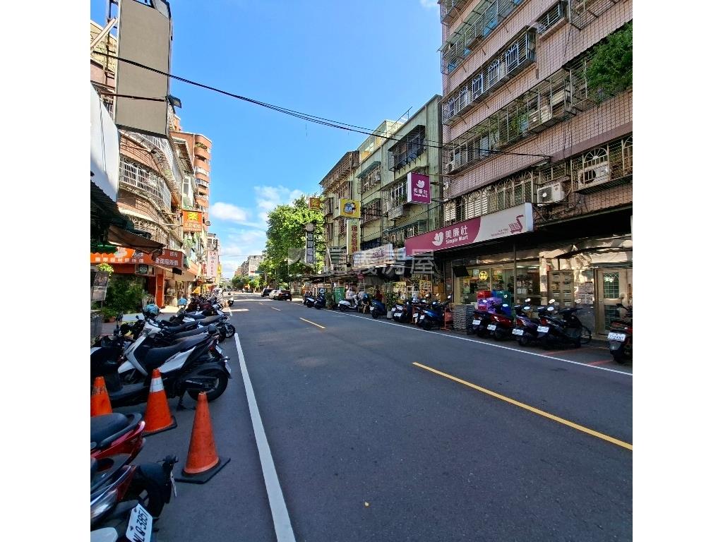 近格致三和捷運透天店面房屋室內格局與周邊環境