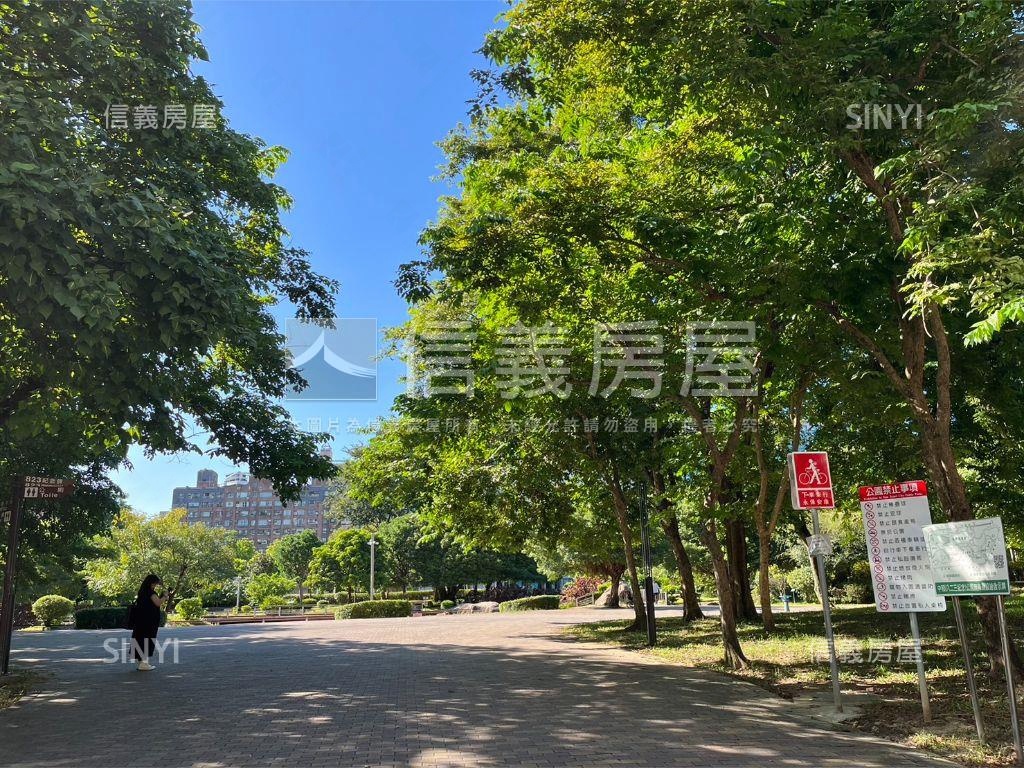 四號公園＊雙併大戶双車位房屋室內格局與周邊環境