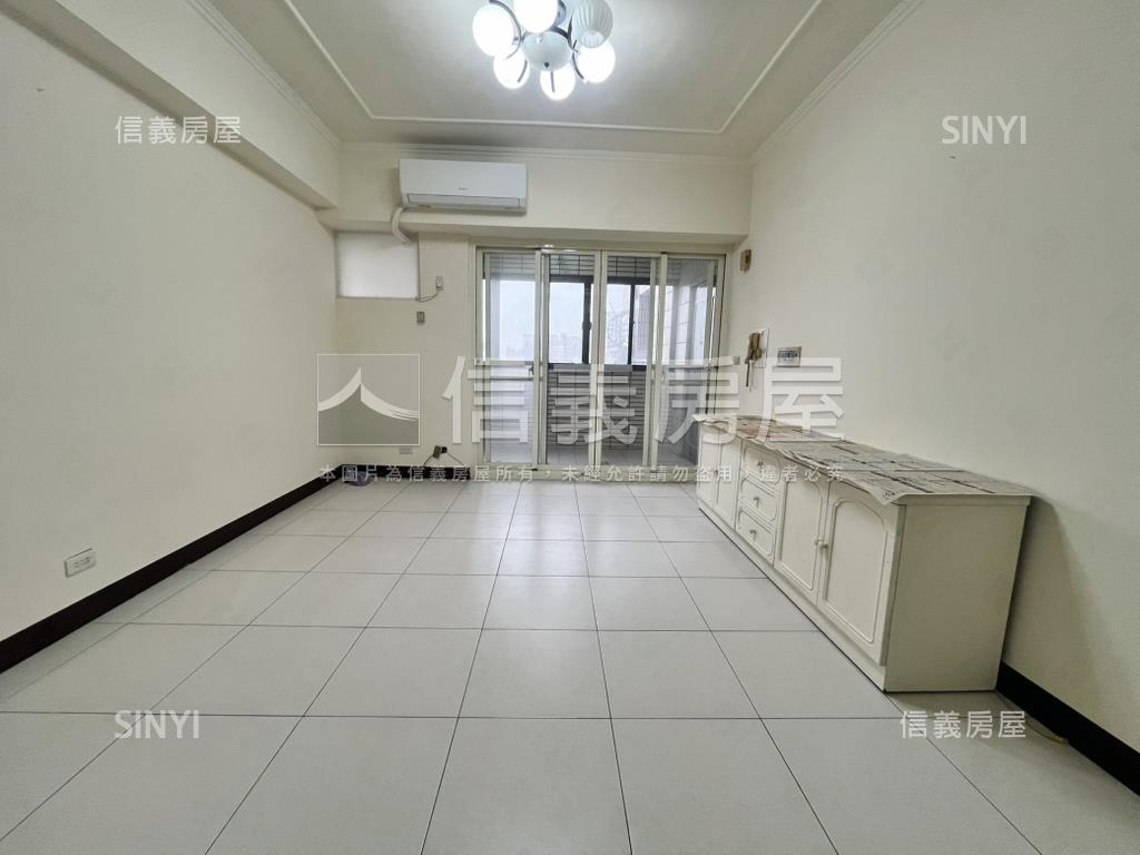 市政府商圈正三房房屋室內格局與周邊環境