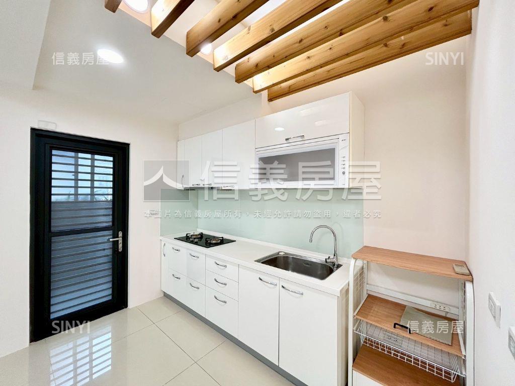 關埔國小旁亞哥靜界三房房屋室內格局與周邊環境