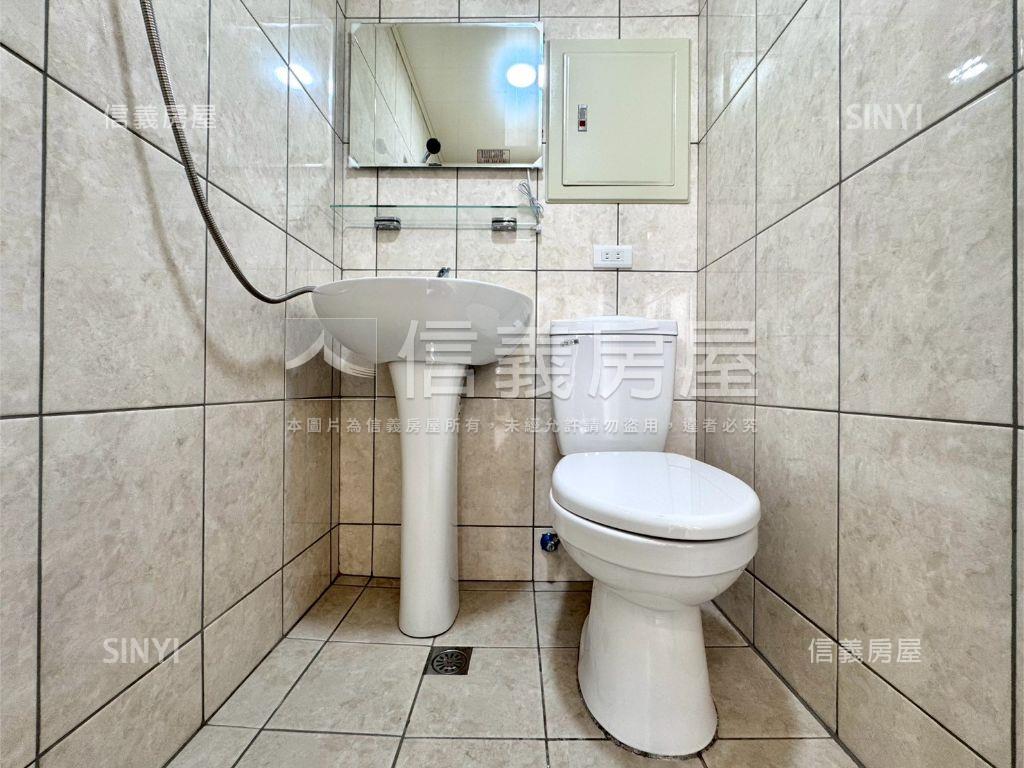 甜蜜蜜房屋室內格局與周邊環境