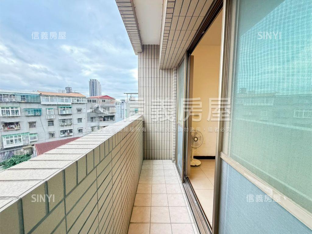 頂溪清幽３房車位房屋室內格局與周邊環境