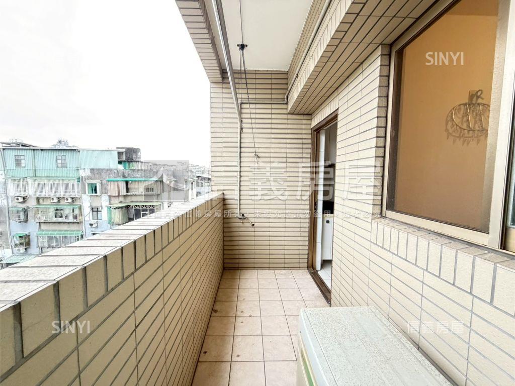 頂溪清幽３房車位房屋室內格局與周邊環境