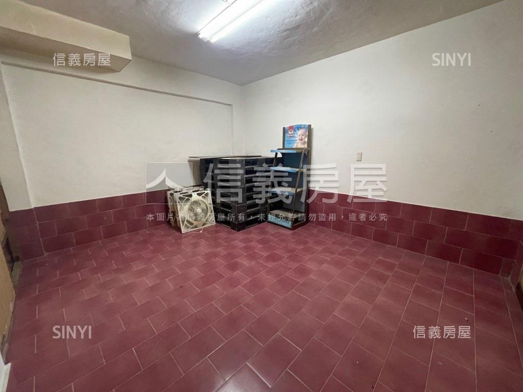 明湖大面寬金店面房屋室內格局與周邊環境