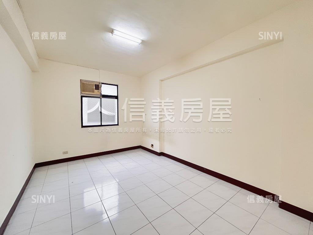 權狀４６坪！好大公寓５樓房屋室內格局與周邊環境