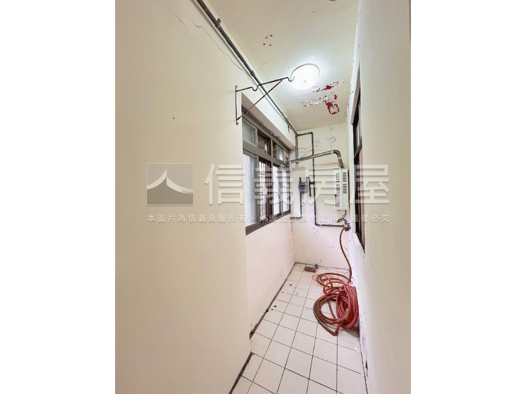 權狀４６坪！好大公寓５樓房屋室內格局與周邊環境