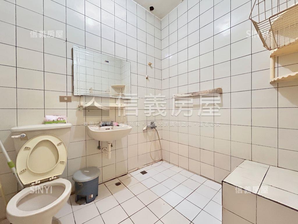 權狀４６坪！好大公寓５樓房屋室內格局與周邊環境