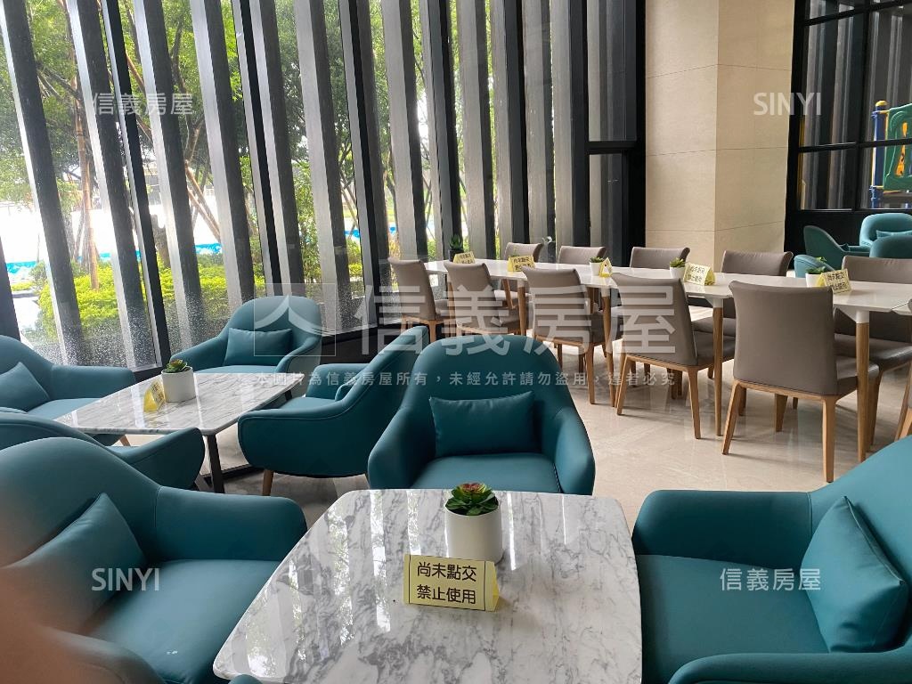 近公園低總價兩房車位房屋室內格局與周邊環境