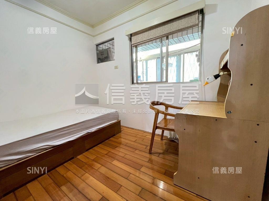 天王星３＋１美宅房屋室內格局與周邊環境