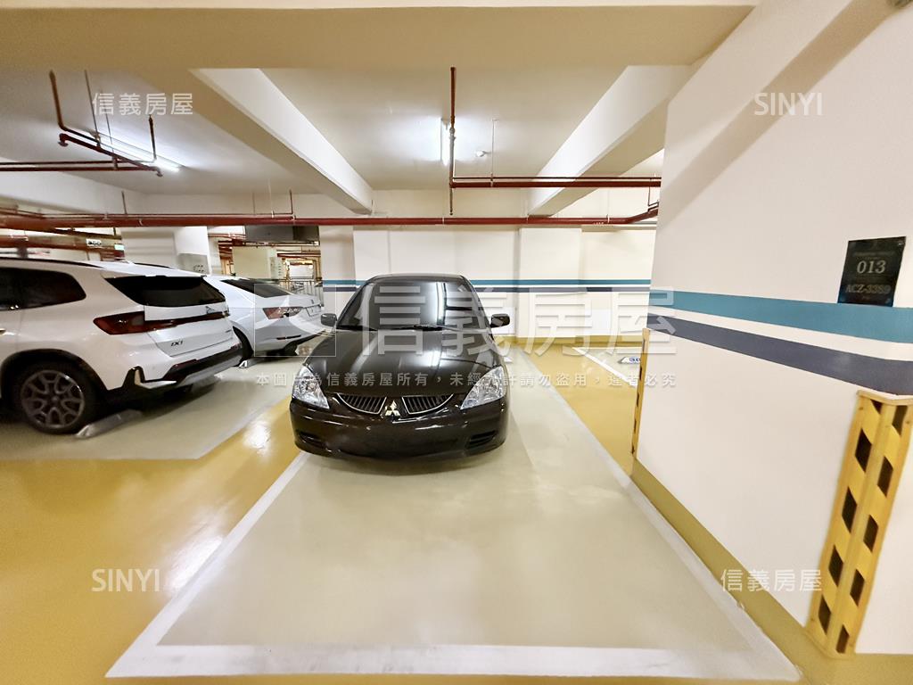 星海灣精裝四房平車豪邸房屋室內格局與周邊環境