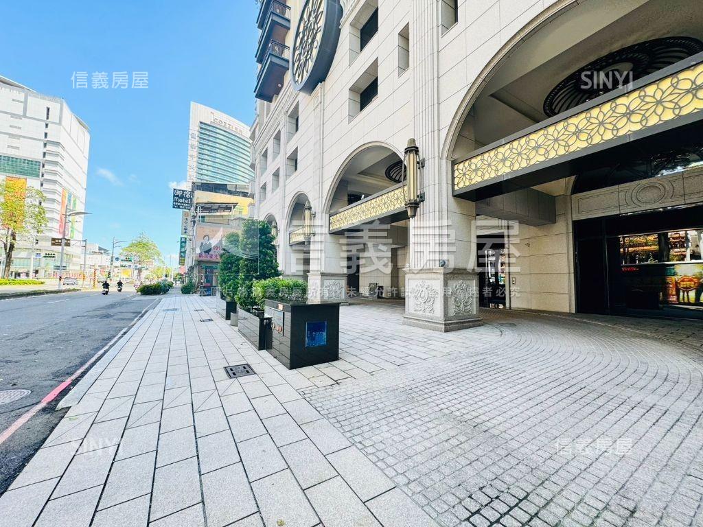 星海灣精裝四房平車豪邸房屋室內格局與周邊環境