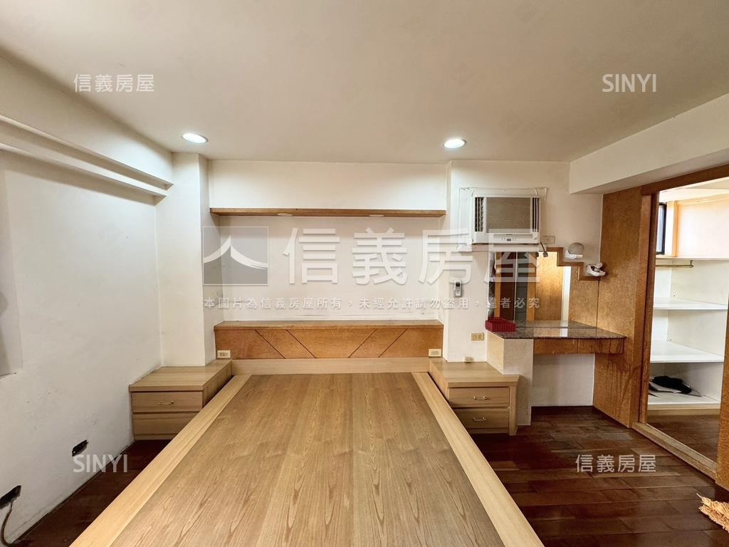 碧瑤山莊豪邸大戶房屋室內格局與周邊環境