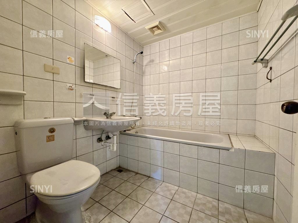 國家藝術廣場成家大四房房屋室內格局與周邊環境