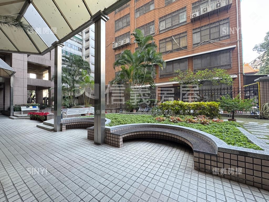 國家藝術廣場成家大四房房屋室內格局與周邊環境