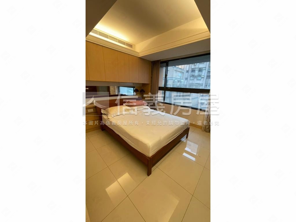 淡大君品稀有三房車位房屋室內格局與周邊環境