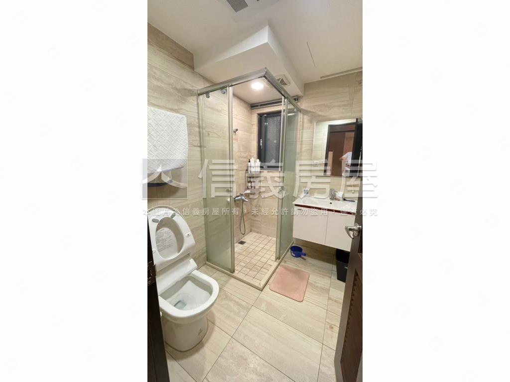 淡大君品稀有三房車位房屋室內格局與周邊環境