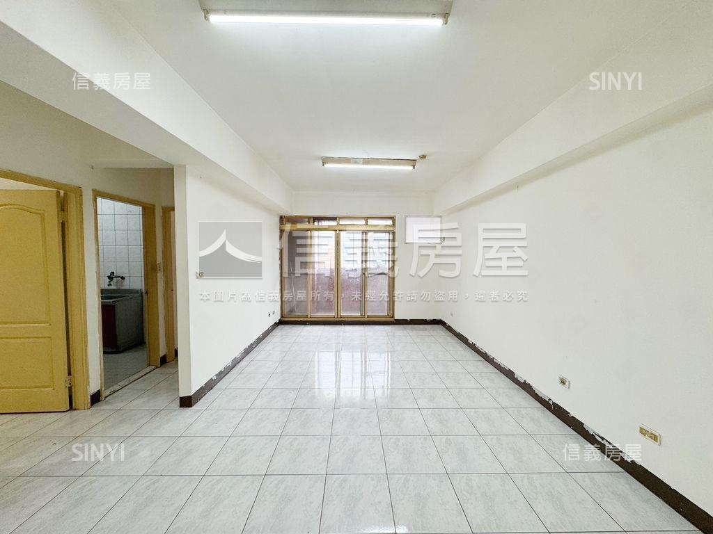 光華新學友三房附車位房屋室內格局與周邊環境