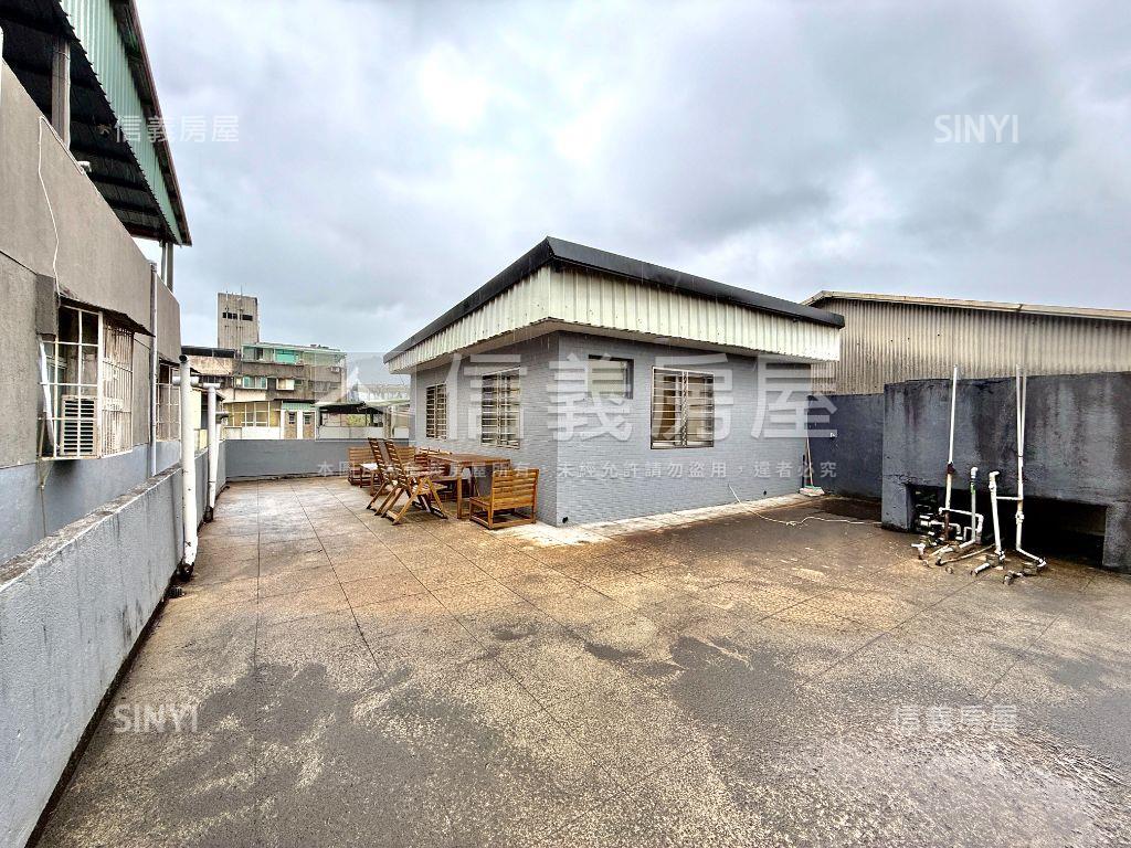 忠順街方正邊間大３房房屋室內格局與周邊環境