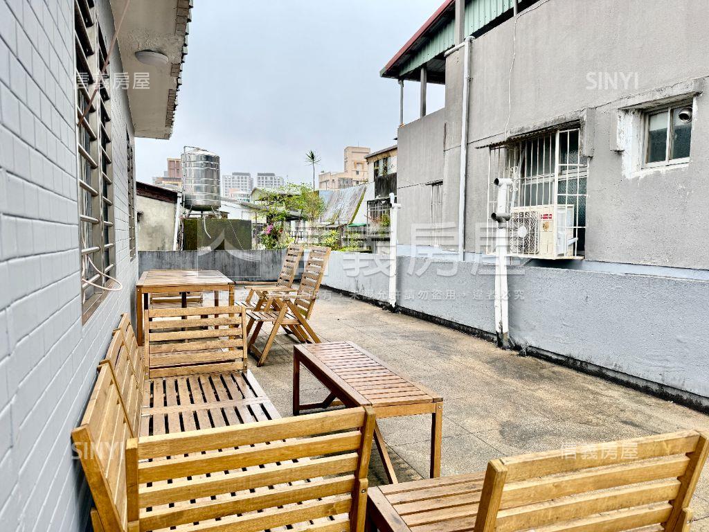 忠順街方正邊間大３房房屋室內格局與周邊環境