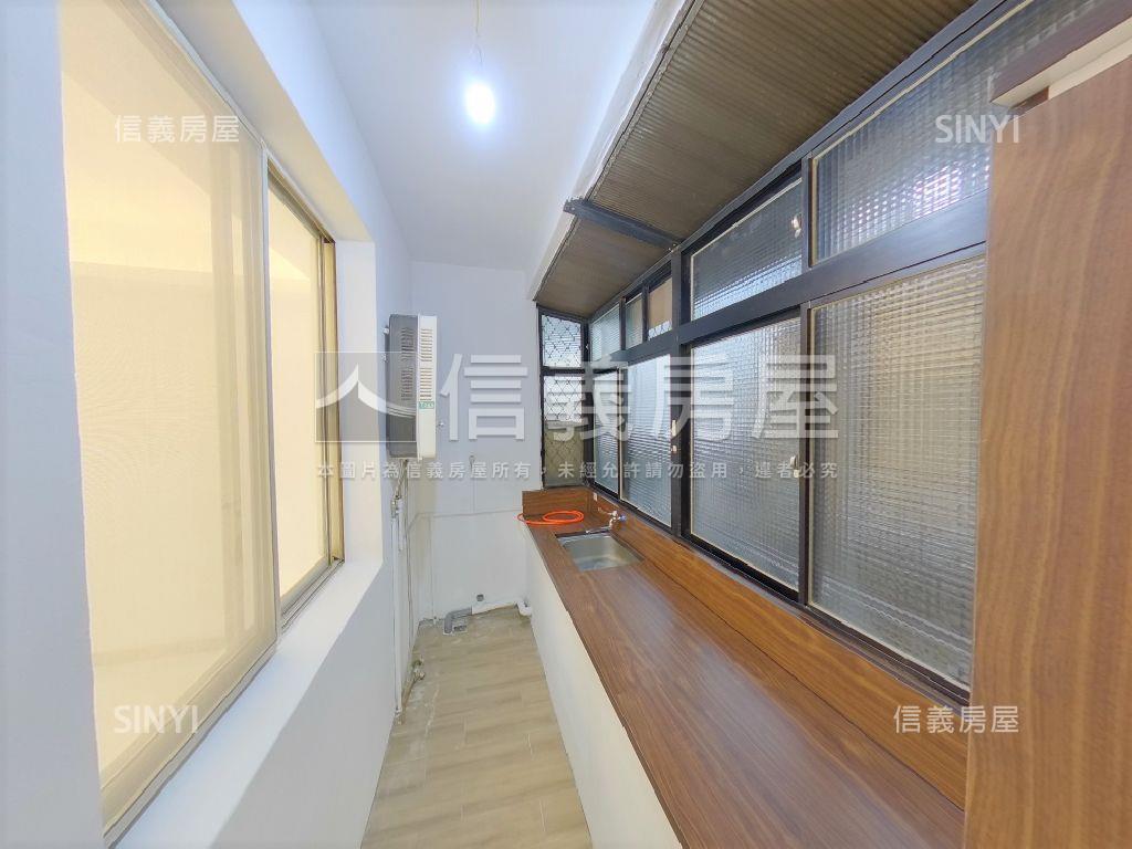 精美三房美寓房屋室內格局與周邊環境