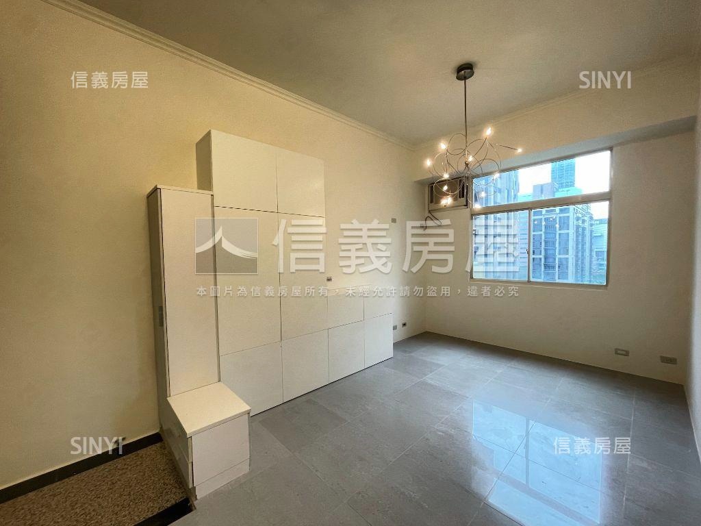 風雲頂客稀有邊間房屋室內格局與周邊環境