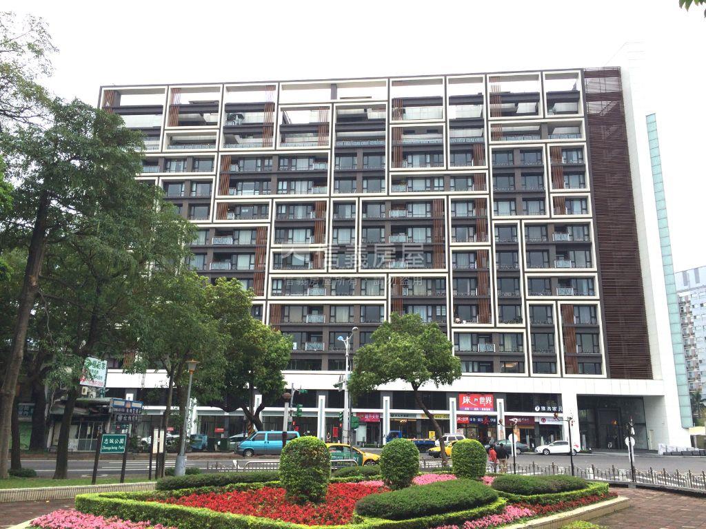 專任國揚天母面公園美景房屋室內格局與周邊環境