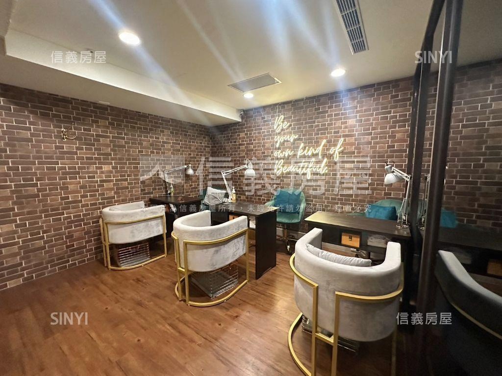 仁愛路大巨蛋金店面房屋室內格局與周邊環境