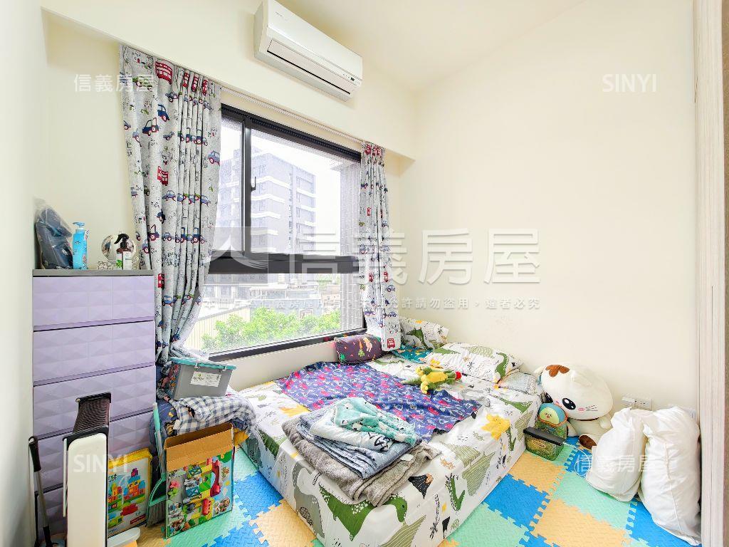 真綻美妝三房車位房屋室內格局與周邊環境