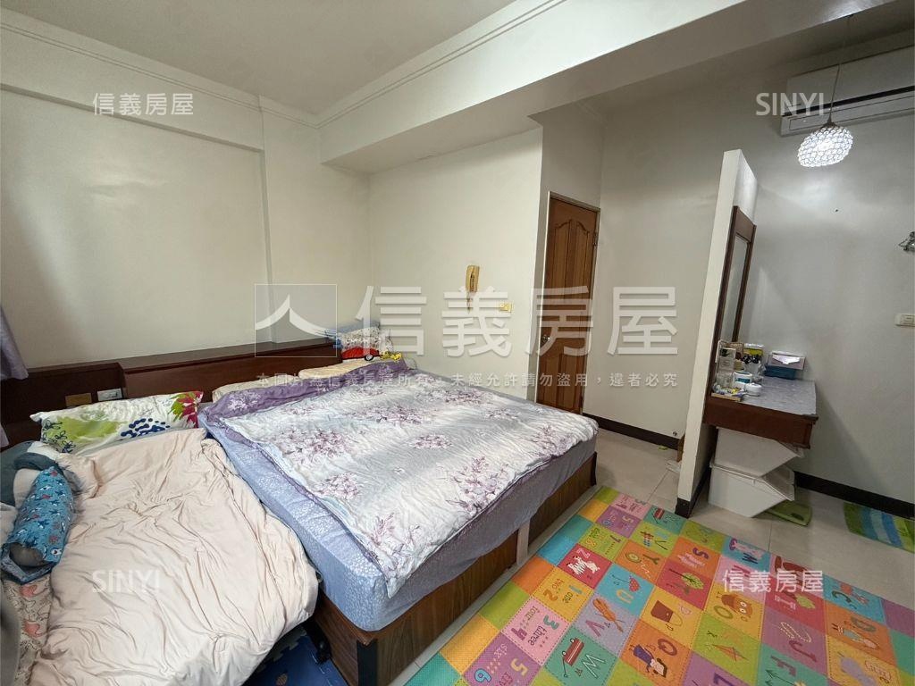 土庫商圈近家樂福車墅透天房屋室內格局與周邊環境