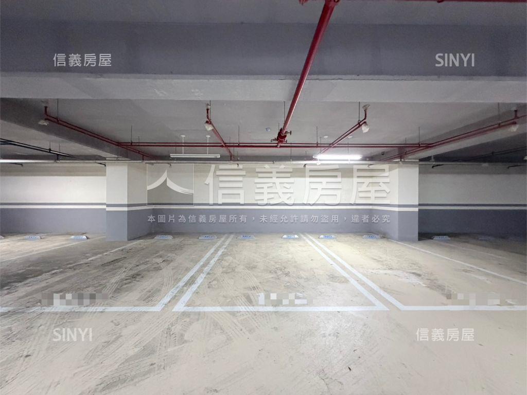 大清城双３房車位房屋室內格局與周邊環境