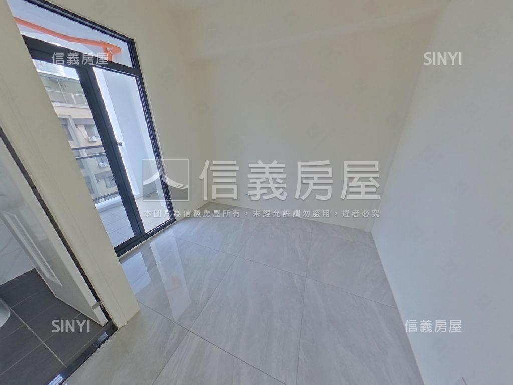 全新完工╳臨路別墅房屋室內格局與周邊環境