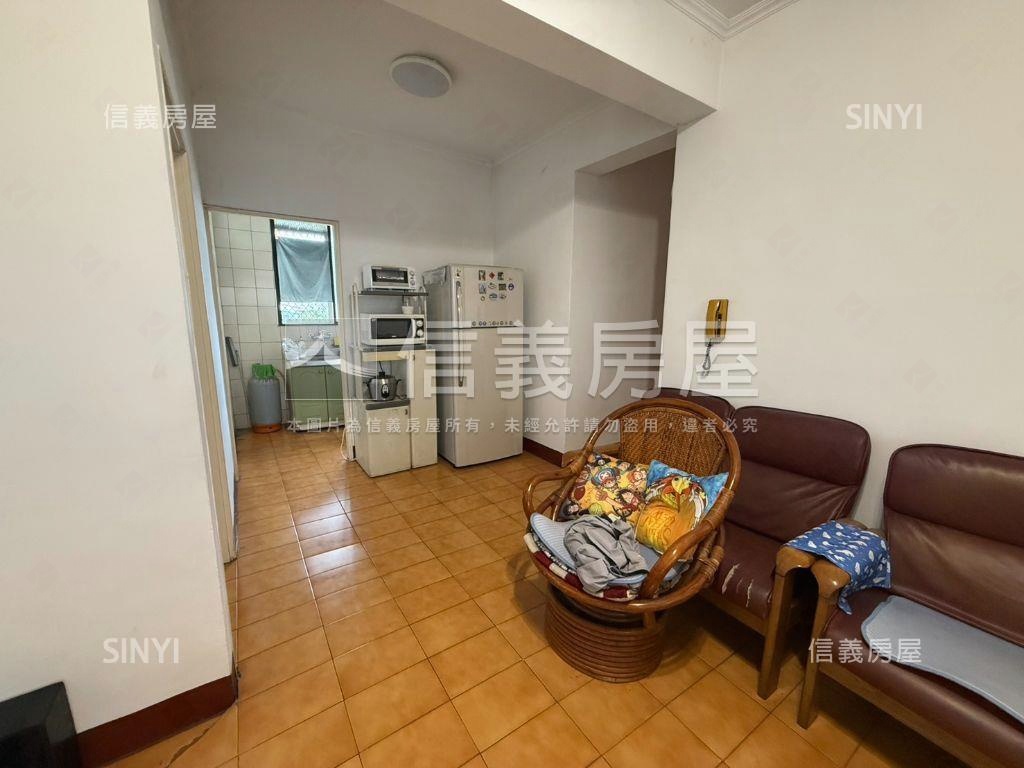 忠孝路上浪漫四房美屋房屋室內格局與周邊環境
