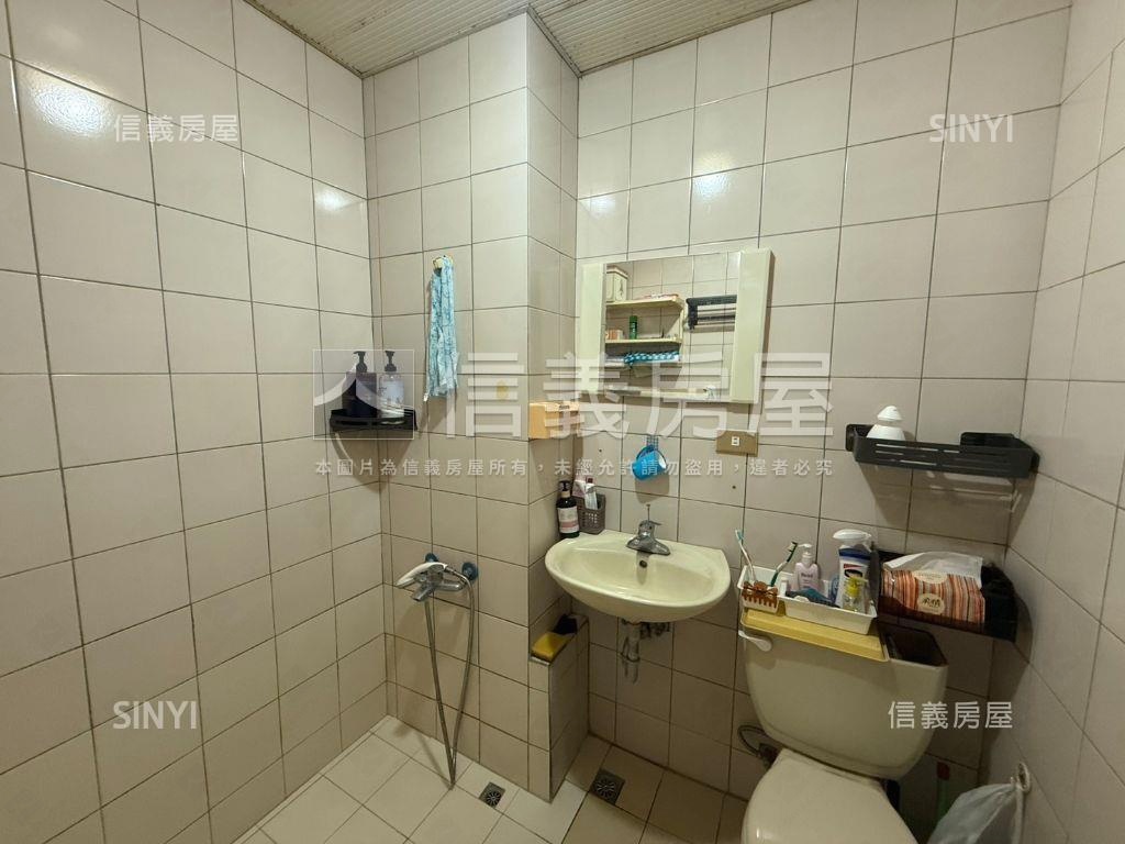 忠孝路上浪漫四房美屋房屋室內格局與周邊環境
