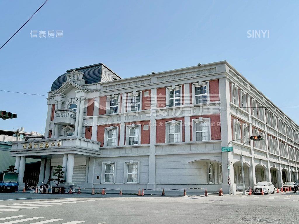 近台積電後勁正路透天店面房屋室內格局與周邊環境