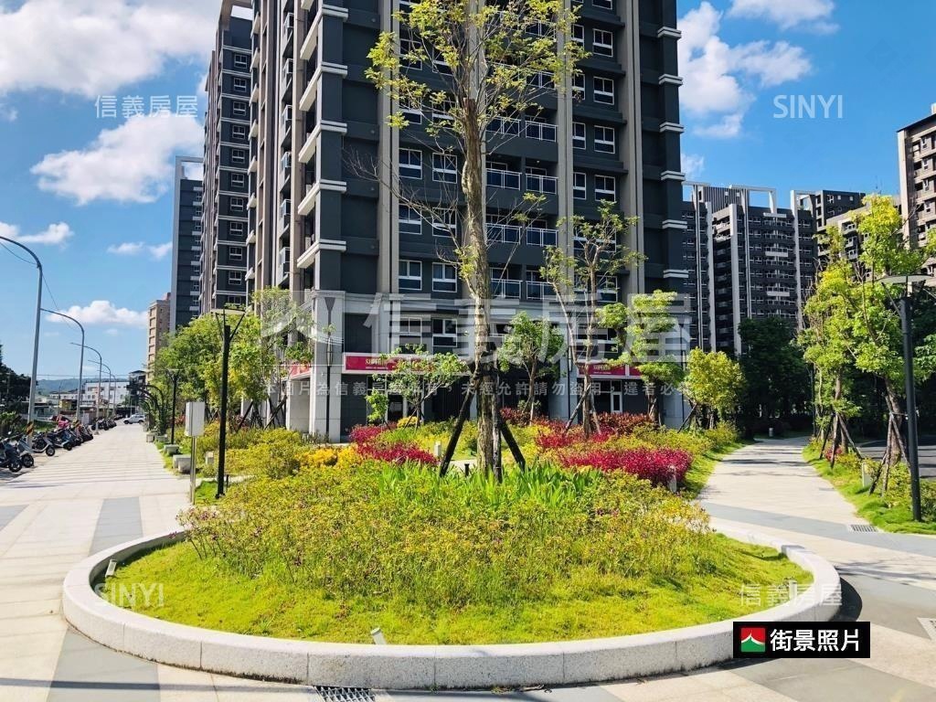 曼哈頓俯瞰樹林兩房車位房屋室內格局與周邊環境