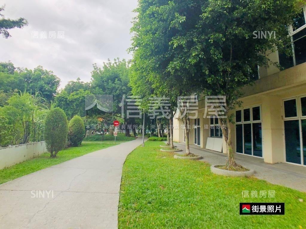 曼哈頓俯瞰樹林兩房車位房屋室內格局與周邊環境