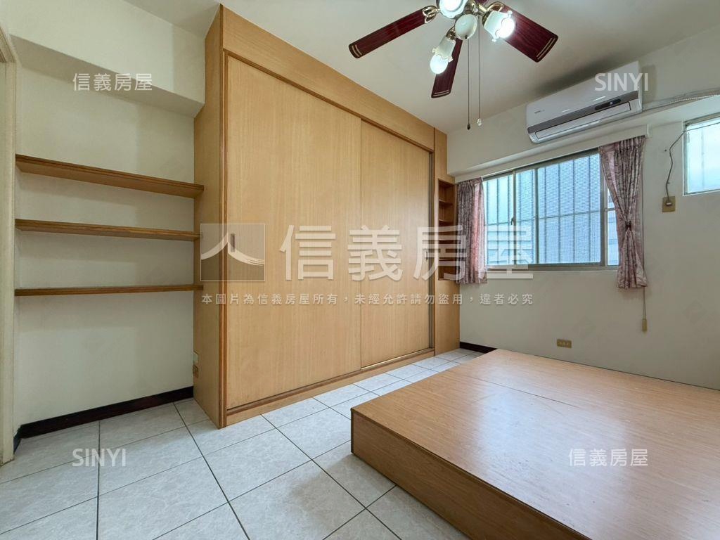 近水湳經貿三房平車位房屋室內格局與周邊環境