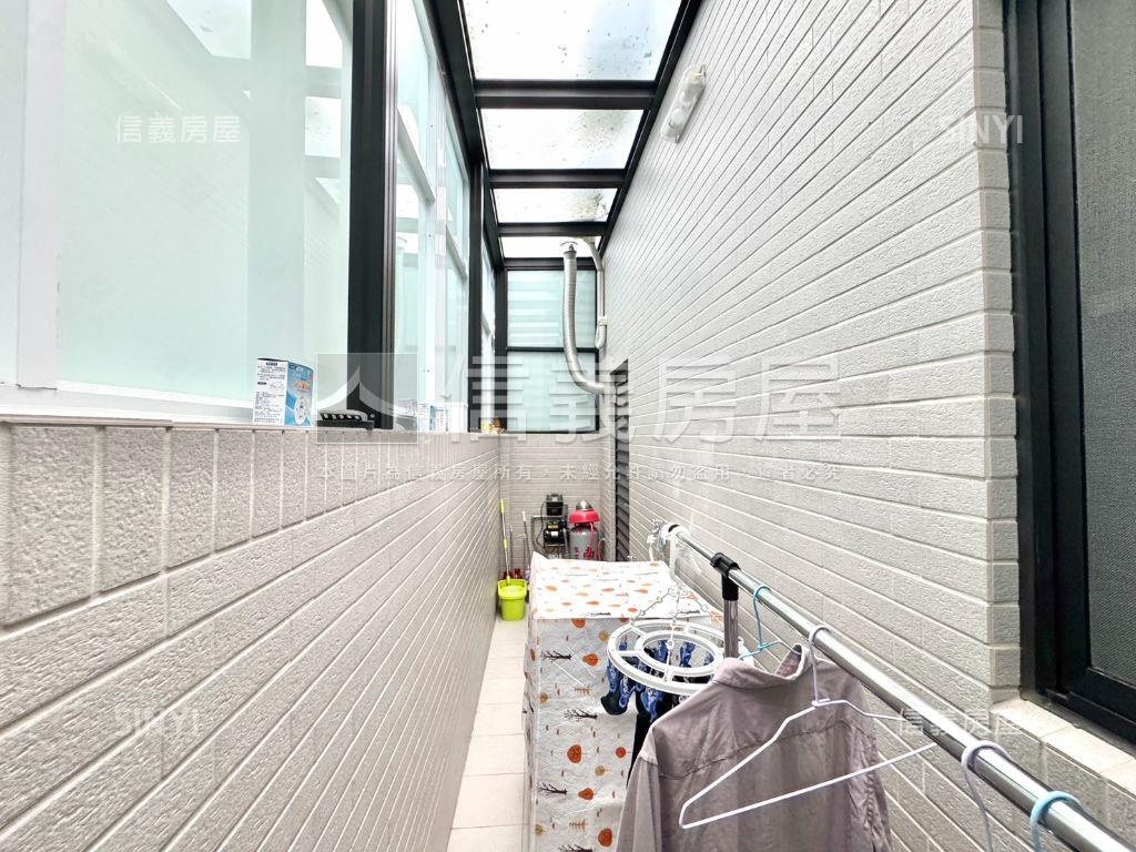 安南近果菜市場輕齡雙車墅房屋室內格局與周邊環境