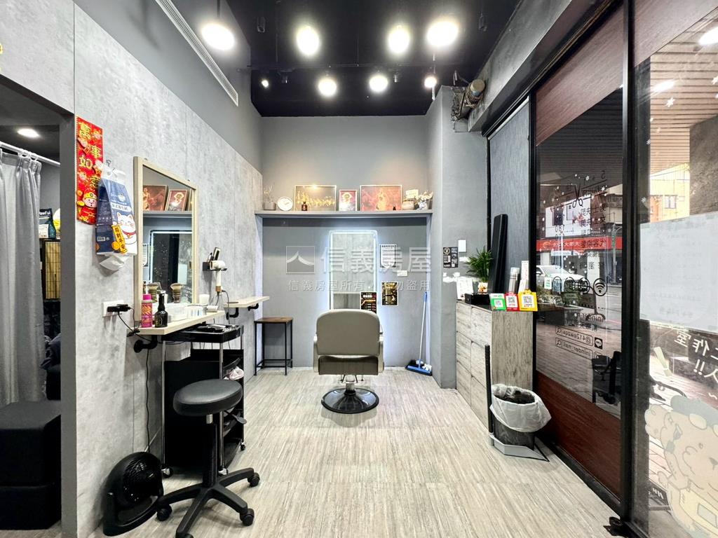 山西ｘ文心商圈稀有店面房屋室內格局與周邊環境