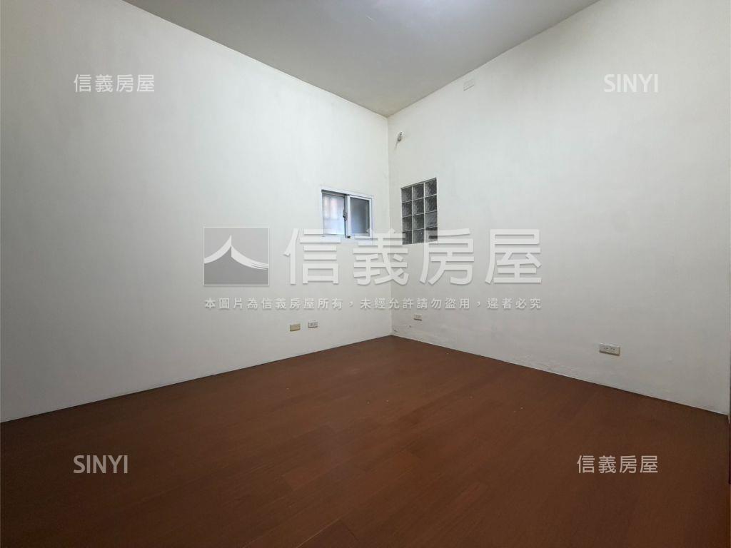 生產路透天房屋室內格局與周邊環境