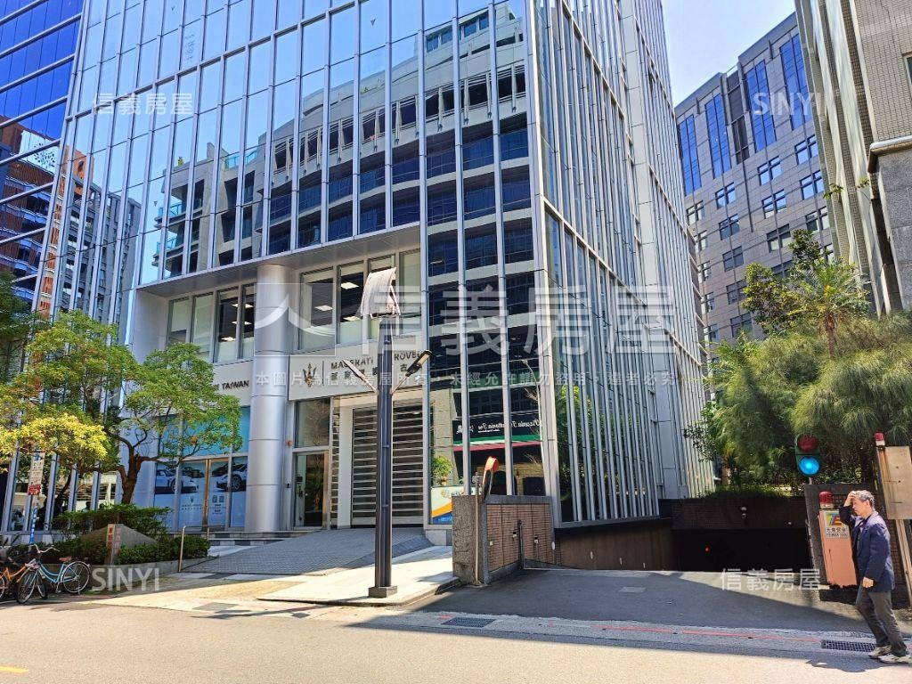 內科新穎採光辦公房屋室內格局與周邊環境