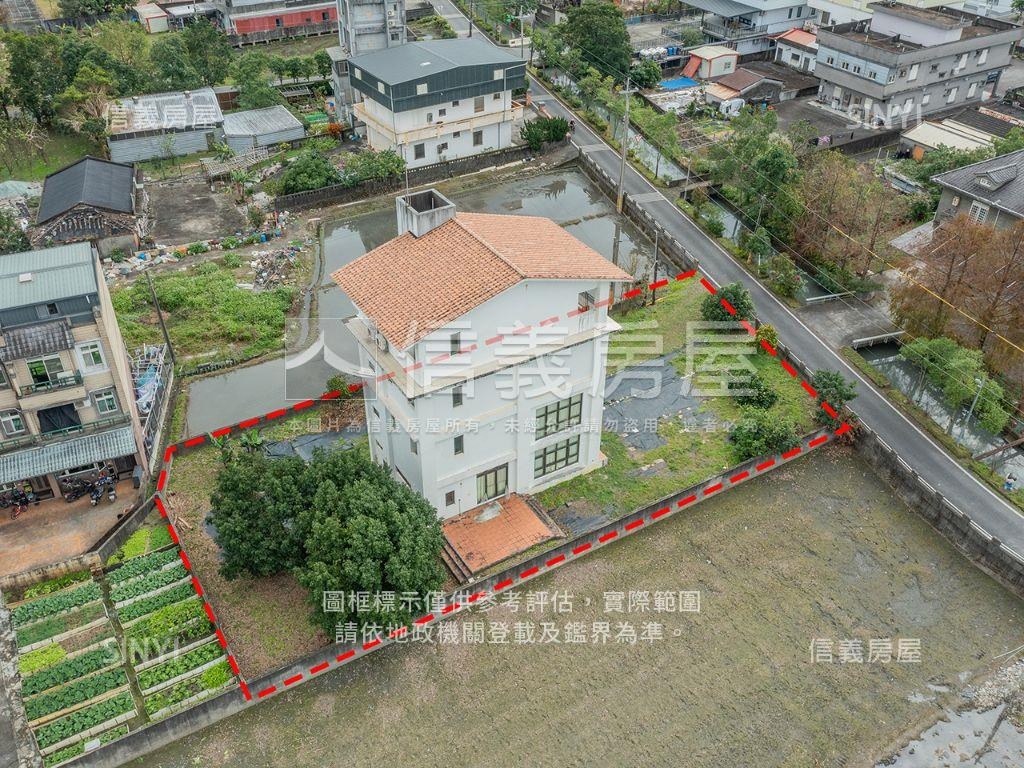 大面積都市土地挑高美式宅房屋室內格局與周邊環境