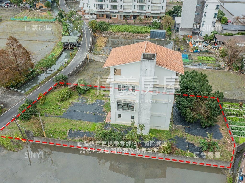大面積都市土地挑高美式宅房屋室內格局與周邊環境