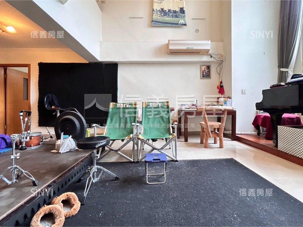 碧瑤山莊大坪數樓中樓房屋室內格局與周邊環境