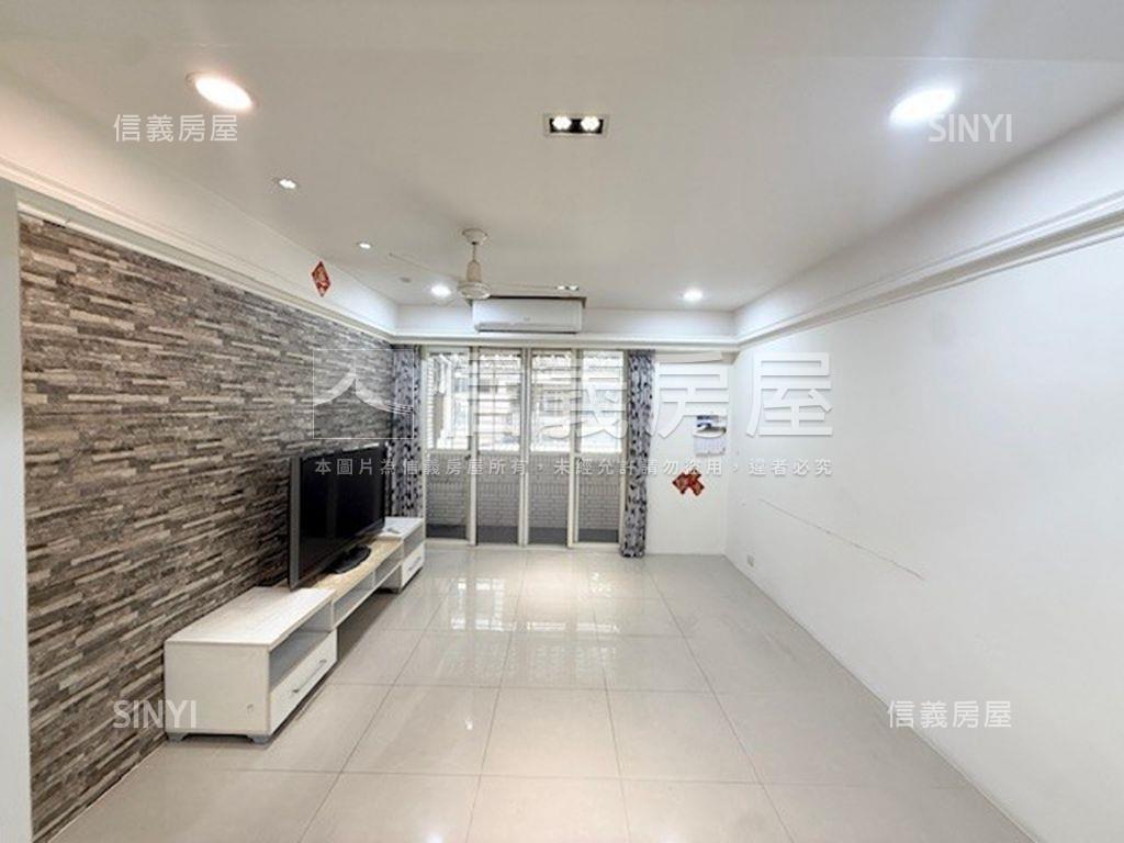 正泰國泰建設邊間二樓美寓房屋室內格局與周邊環境